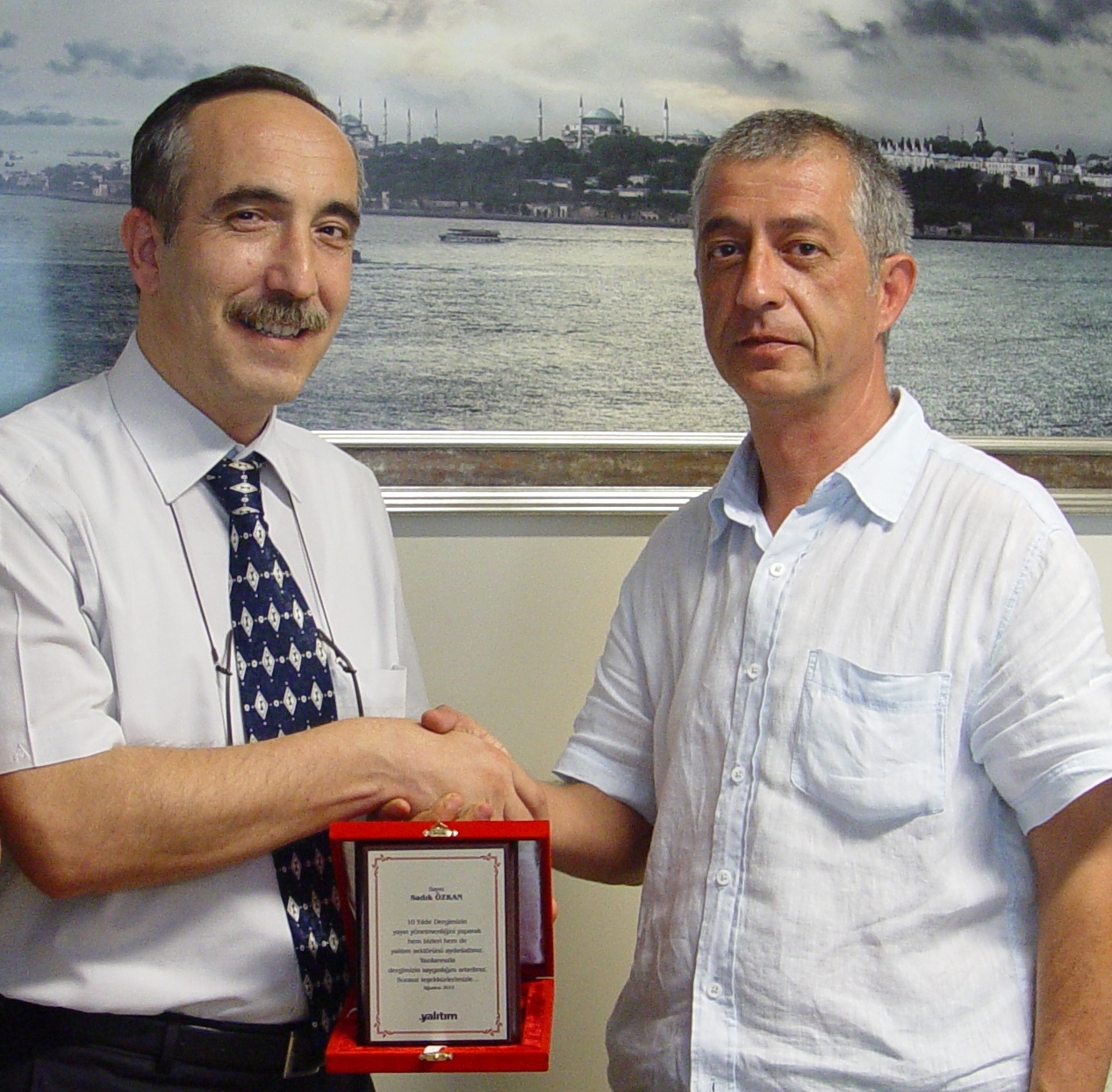 Yal�t�m Dergisi Plaket
